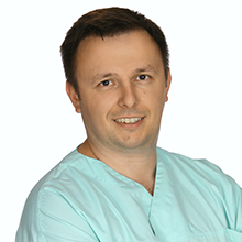 Lekarz stomatolog Rafał Mańkowski